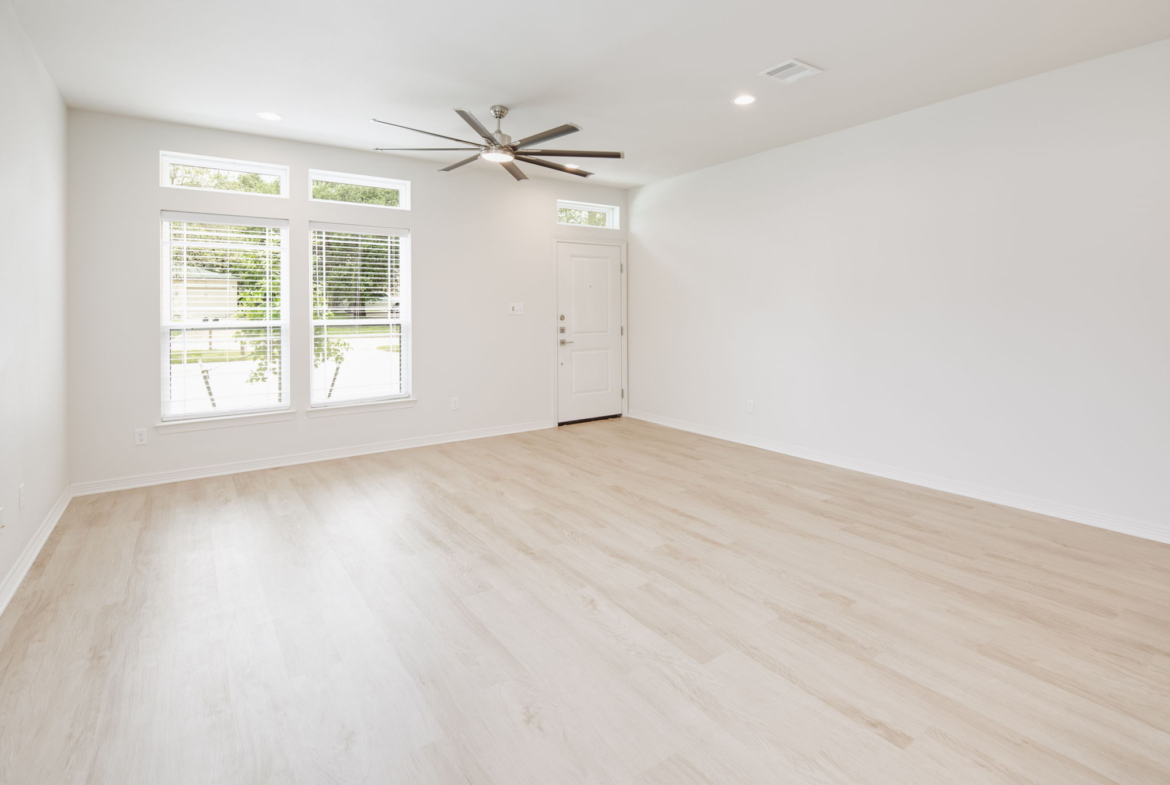 3c5a10ee77dd4679b8d74e40970d17c7.jpg-68b0af7830a6f-1170x785